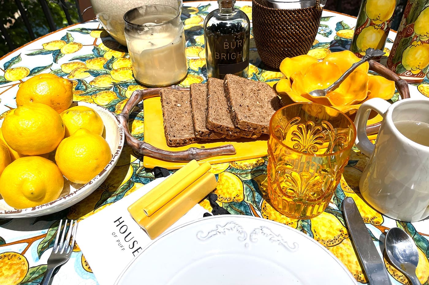 Limonene inspired tablescape for a warm, sunny summer day.